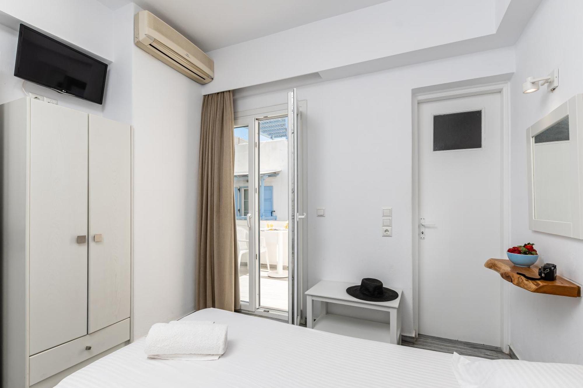 Azur Mare Naxos Aparthotel Naxos City Exterior photo