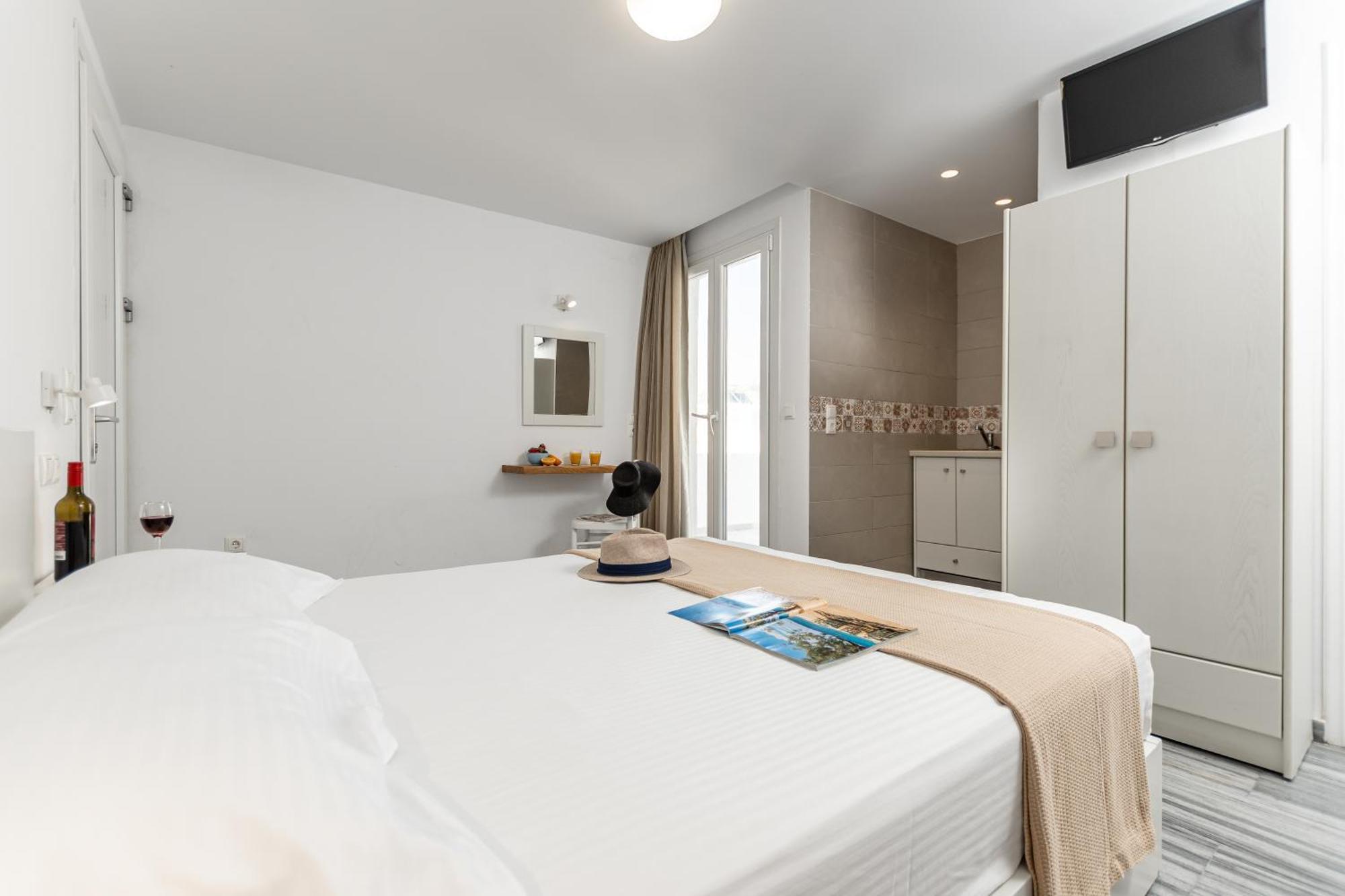Azur Mare Naxos Aparthotel Naxos City Exterior photo